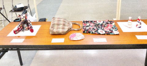 井上佐智子（ぬいぐるみ）と藤阪美子（手芸）の写真